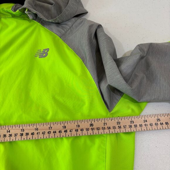 New Balance Neon Green Wind Jacket Men L Running Packable High Visibility Hooded - Picture 7 of 13